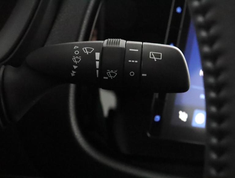 Toyota Aygo X - 1.0 VVT-i S-CVT Play 30