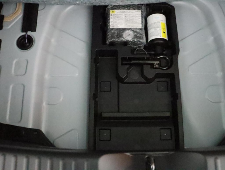 Toyota Aygo X - 1.0 VVT-i S-CVT Play 32