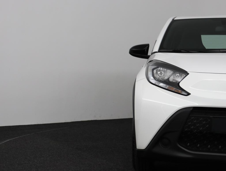 Toyota Aygo X - 1.0 VVT-i S-CVT Play 34
