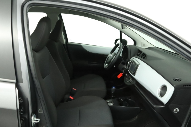 Toyota Yaris - 1.5 Full Hybrid Aspiration 22