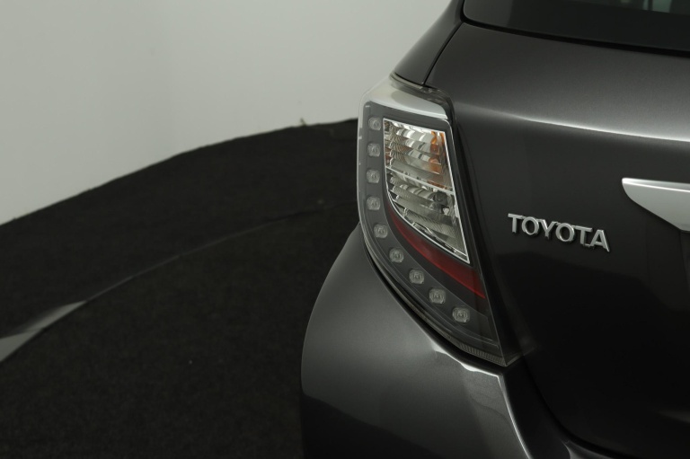 Toyota Yaris - 1.5 Full Hybrid Aspiration 40