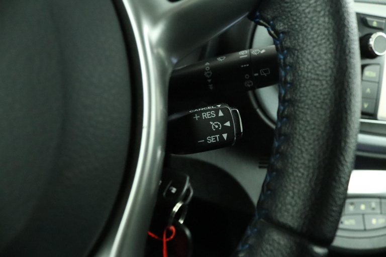 Toyota Yaris - 1.5 Full Hybrid Aspiration 42