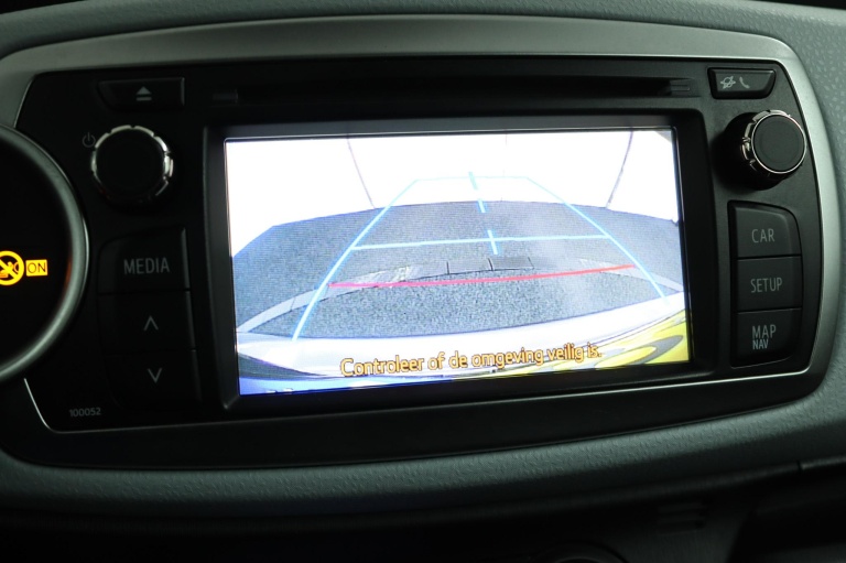 Toyota Yaris - 1.5 Full Hybrid Aspiration 8
