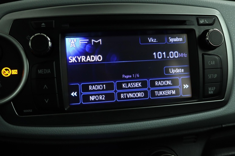 Toyota Yaris - 1.5 Full Hybrid Aspiration 9