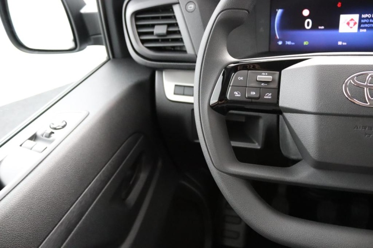 Toyota PROACE Long Worker - 2.0 D-4D L2 Navigator 19