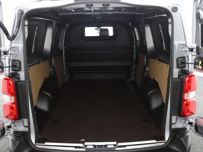 Toyota PROACE Long Worker - 2.0 D-4D L2 Navigator