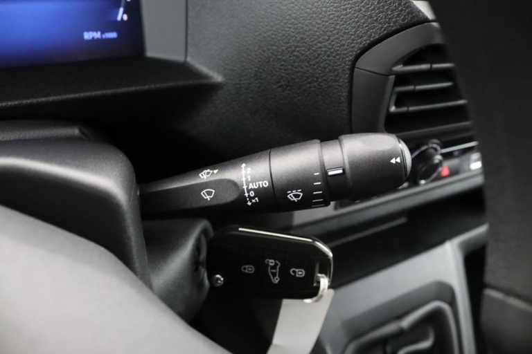 Toyota PROACE Long Worker - 2.0 D-4D L2 Navigator 29