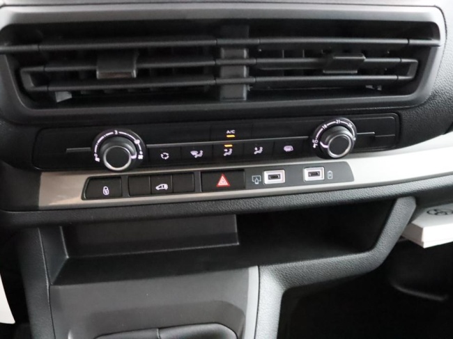 Toyota PROACE Long Worker - 2.0 D-4D L2 Navigator