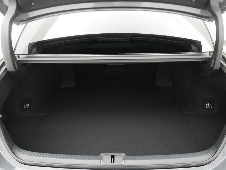 Lexus ES - 300h Business Line 23