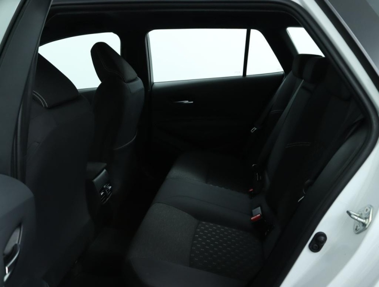 Toyota Corolla Touring Sports - Hybrid 140 Active 18