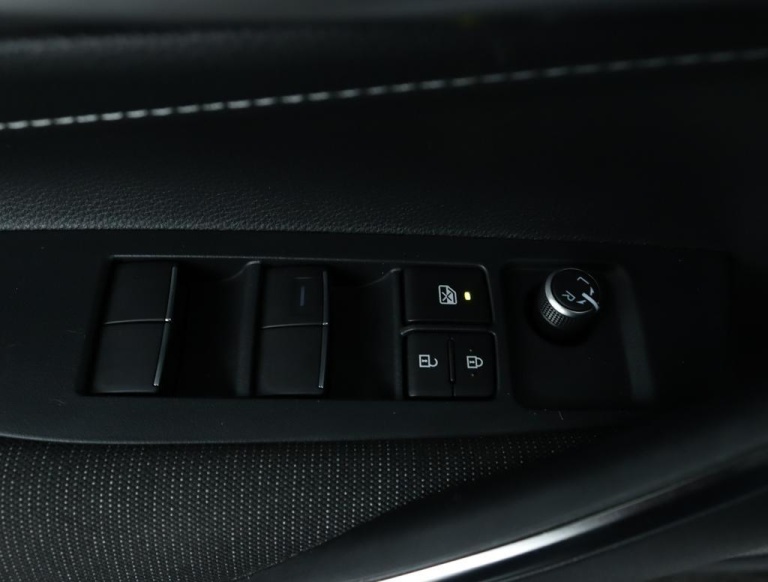 Toyota Corolla Touring Sports - Hybrid 140 Active 28