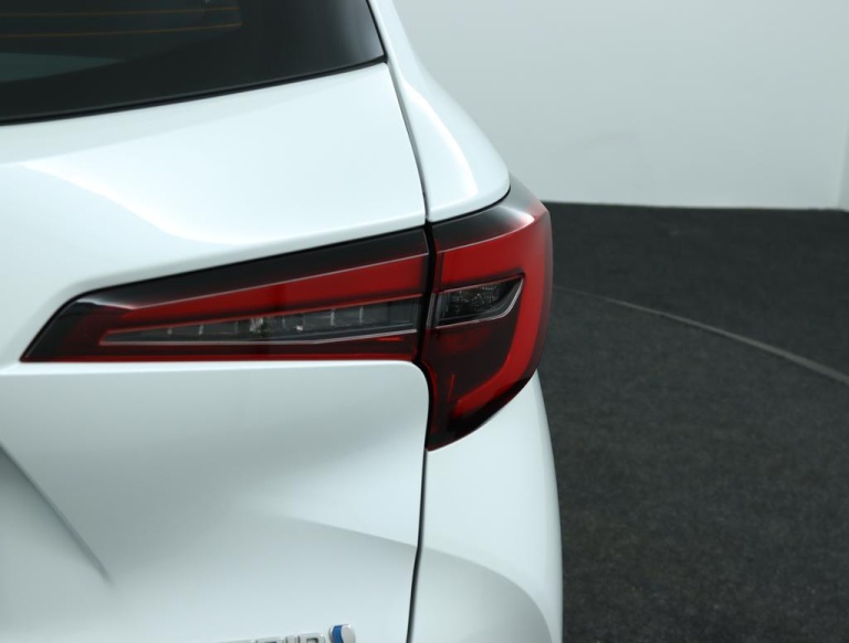 Toyota Corolla Touring Sports - Hybrid 140 Active 38
