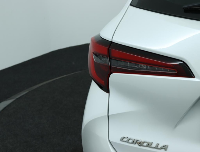 Toyota Corolla Touring Sports - Hybrid 140 Active 39