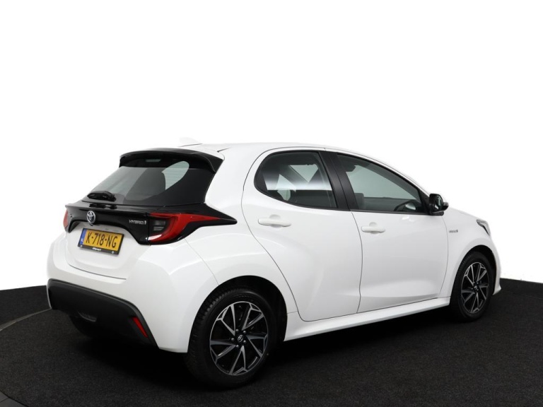 Toyota Yaris - 1.5 Hybrid Dynamic 2