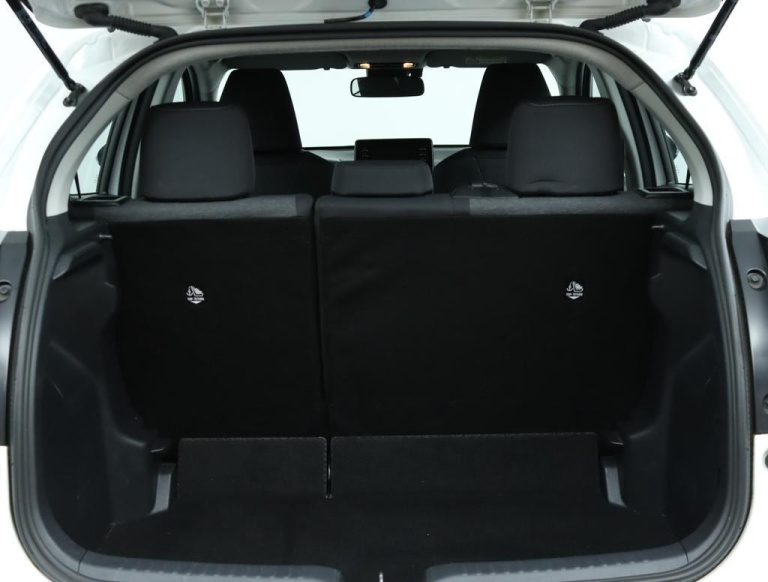 Toyota Yaris - 1.5 Hybrid Dynamic 23