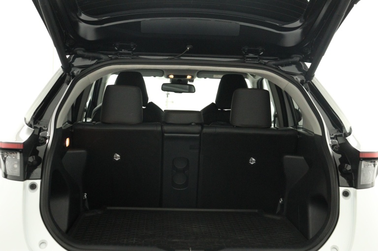 Toyota Yaris Cross - 1.5 Hybrid  22