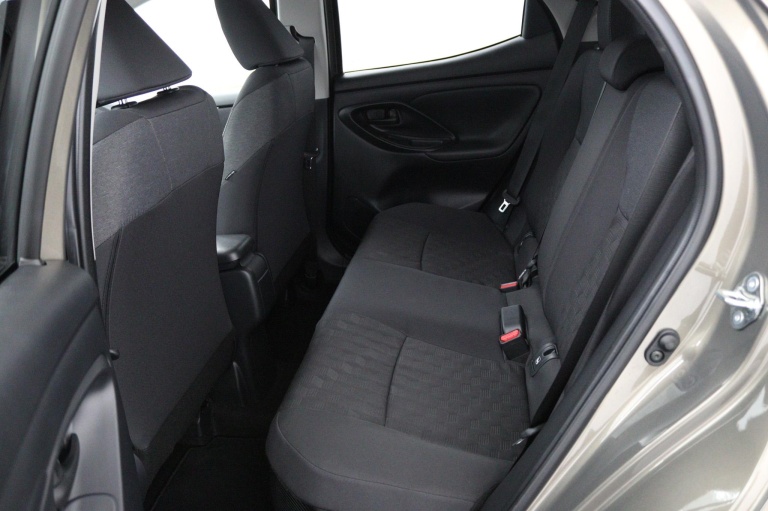 Toyota Yaris - 1.5 Hybrid 115 First Edition 23