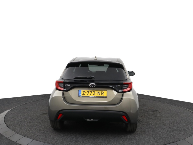 Toyota Yaris - 1.5 Hybrid 115 First Edition 45