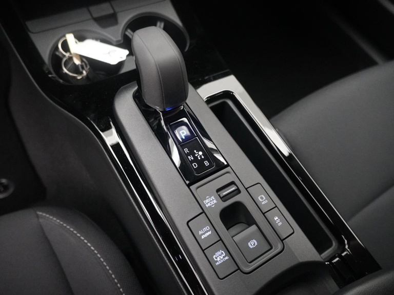 Toyota Prius - 2.0 Plug-in Executive 16