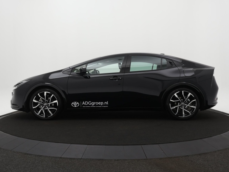 Toyota Prius - 2.0 Plug-in Executive 2