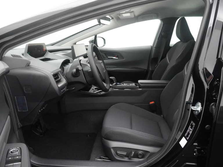 Toyota Prius - 2.0 Plug-in Executive 4
