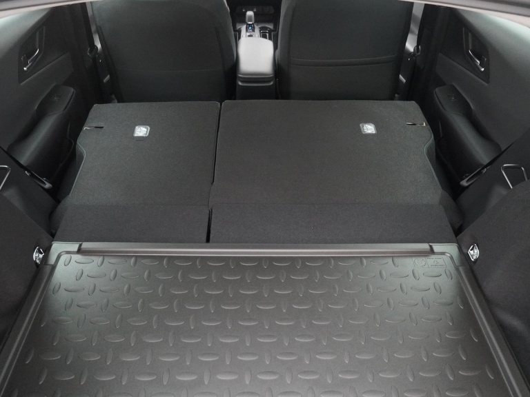 Toyota Prius - 2.0 Plug-in Executive 7