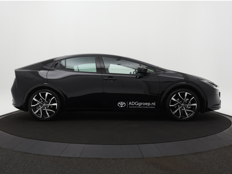 Toyota Prius - 2.0 Plug-in Executive 9