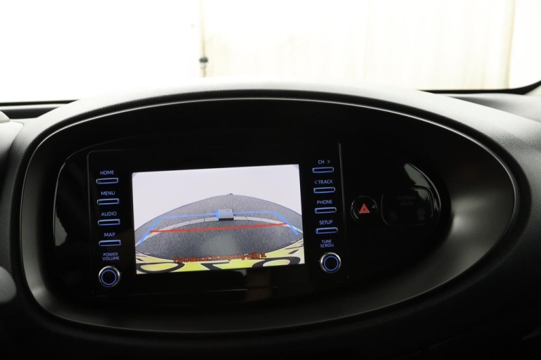 Toyota Aygo X - 1.0 VVT-i MT Play 14