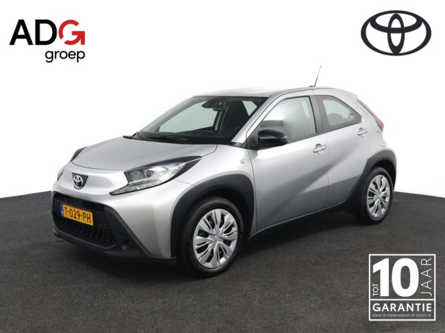 Toyota Aygo X - 1.0 VVT-i MT Play