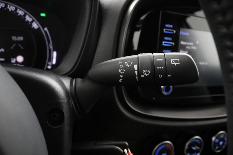 Toyota Aygo X - 1.0 VVT-i MT Play 21
