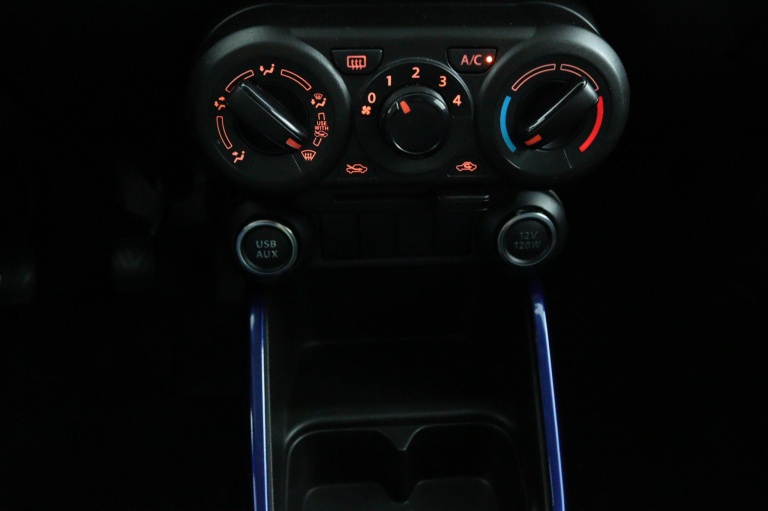 Suzuki Ignis - 1.2 Smart Hybrid Select 18