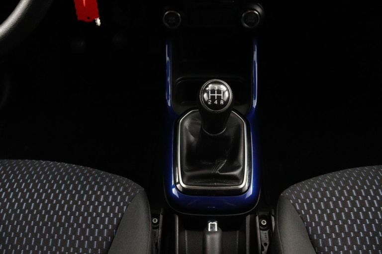 Suzuki Ignis - 1.2 Smart Hybrid Select 21