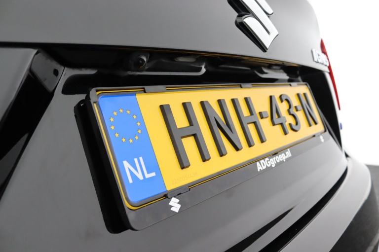 Suzuki Ignis - 1.2 Smart Hybrid Select 38