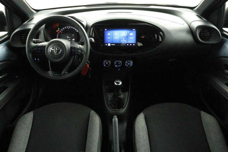 Toyota Aygo X - 1.0 VVT-i MT Play 4