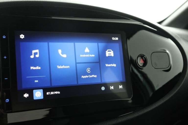 Toyota Aygo X - 1.0 VVT-i MT Play 9