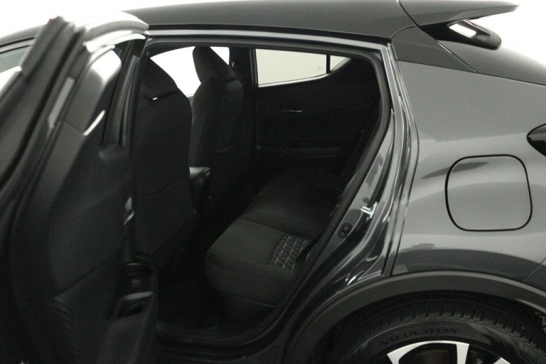 Toyota C-HR - 2.0 Hybrid Style 18