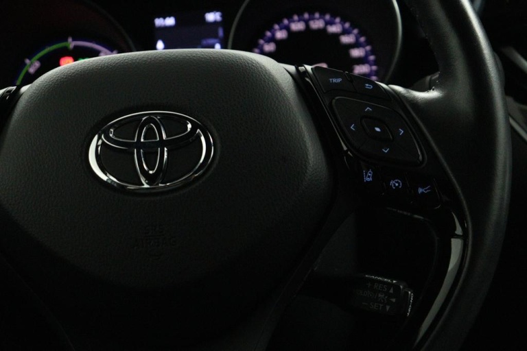 Toyota C-HR - 2.0 Hybrid Style 21