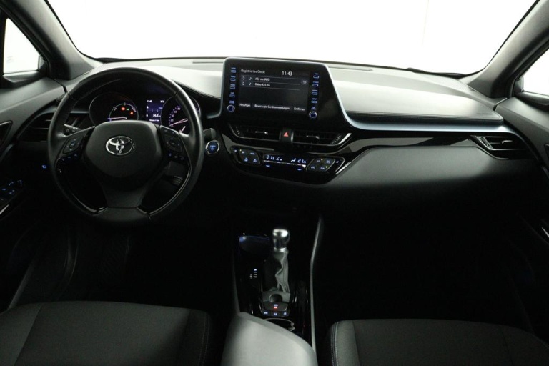 Toyota C-HR - 2.0 Hybrid Style 4