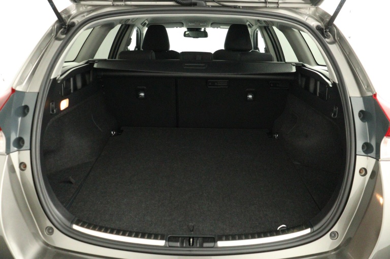 Toyota Auris - 1.8 Hybrid Dynamic 34