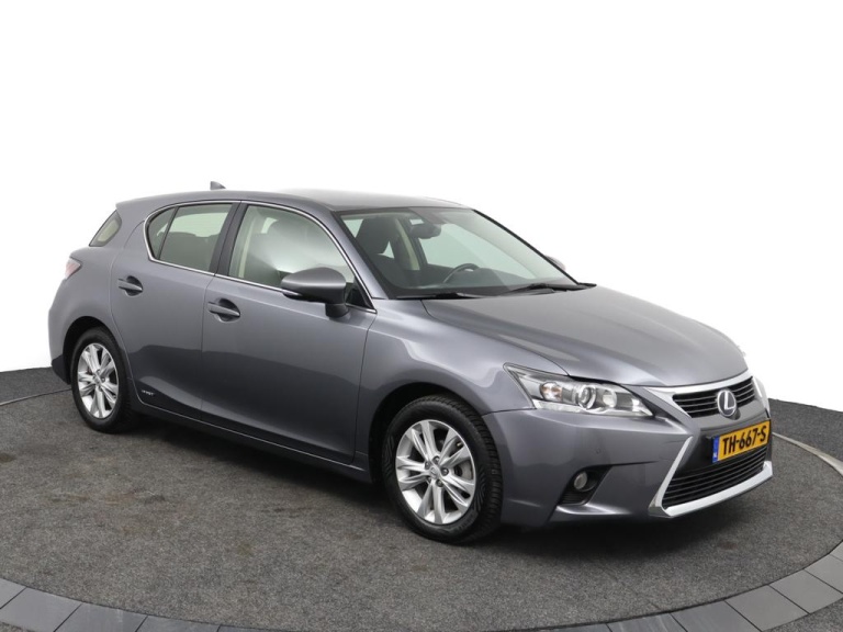 Lexus CT - 200h Business Line 13