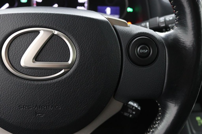 Lexus CT - 200h Business Line 19