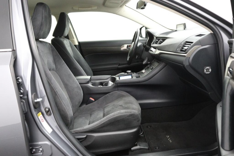Lexus CT - 200h Business Line 21