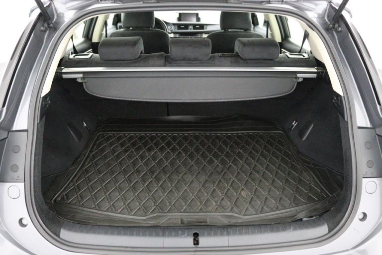 Lexus CT - 200h Business Line 22