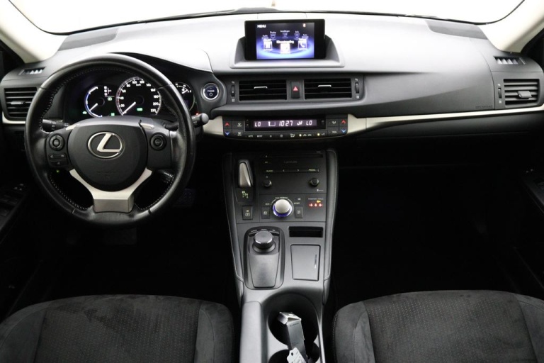Lexus CT - 200h Business Line 4
