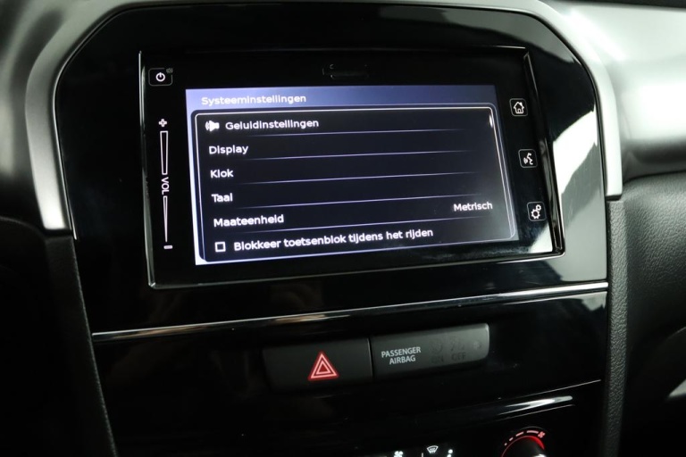 Suzuki Vitara - 1.4 Boosterjet Select Smart Hybrid 44