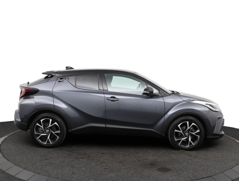 Toyota C-HR - 2.0 Hybrid Dynamic 13