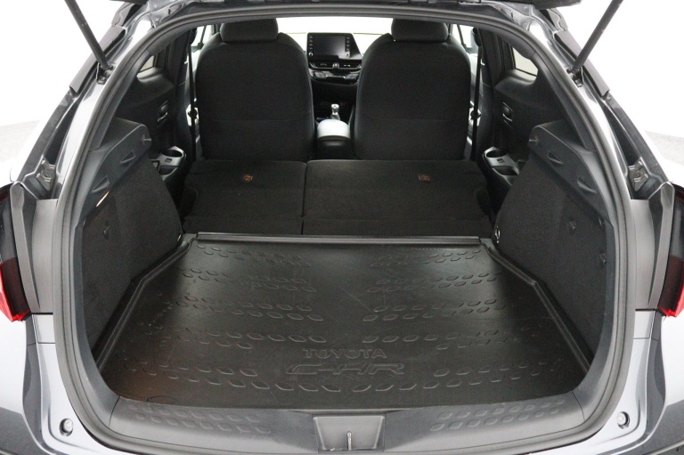 Toyota C-HR - 2.0 Hybrid Dynamic 25