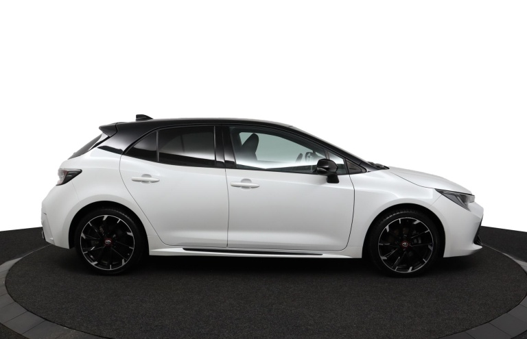 Toyota Corolla - 1.8 Hybrid GR-Sport 12