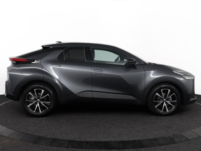 Toyota C-HR - 1.8 Hybrid 140 Dynamic 13
