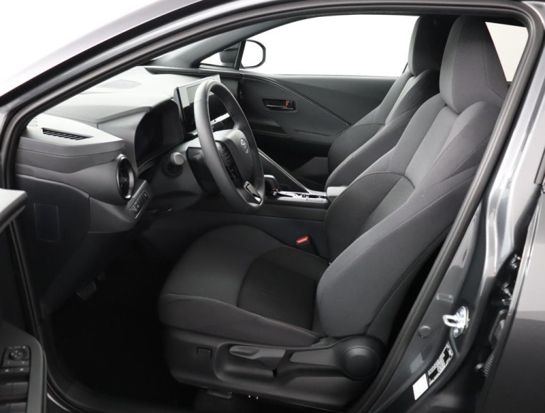 Toyota C-HR - 1.8 Hybrid 140 Dynamic 17